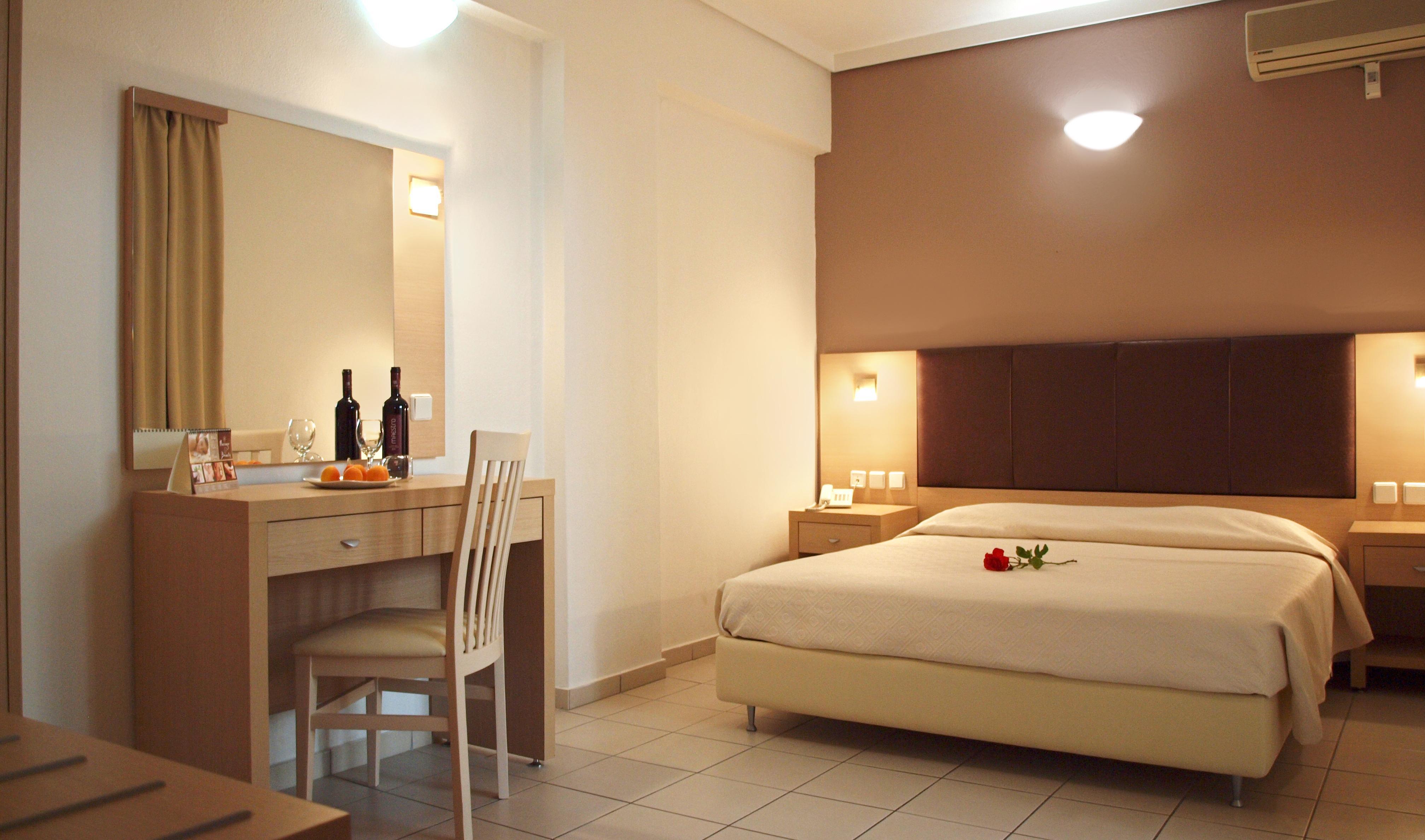 Caravel Hotel Apartments Ixia  Esterno foto