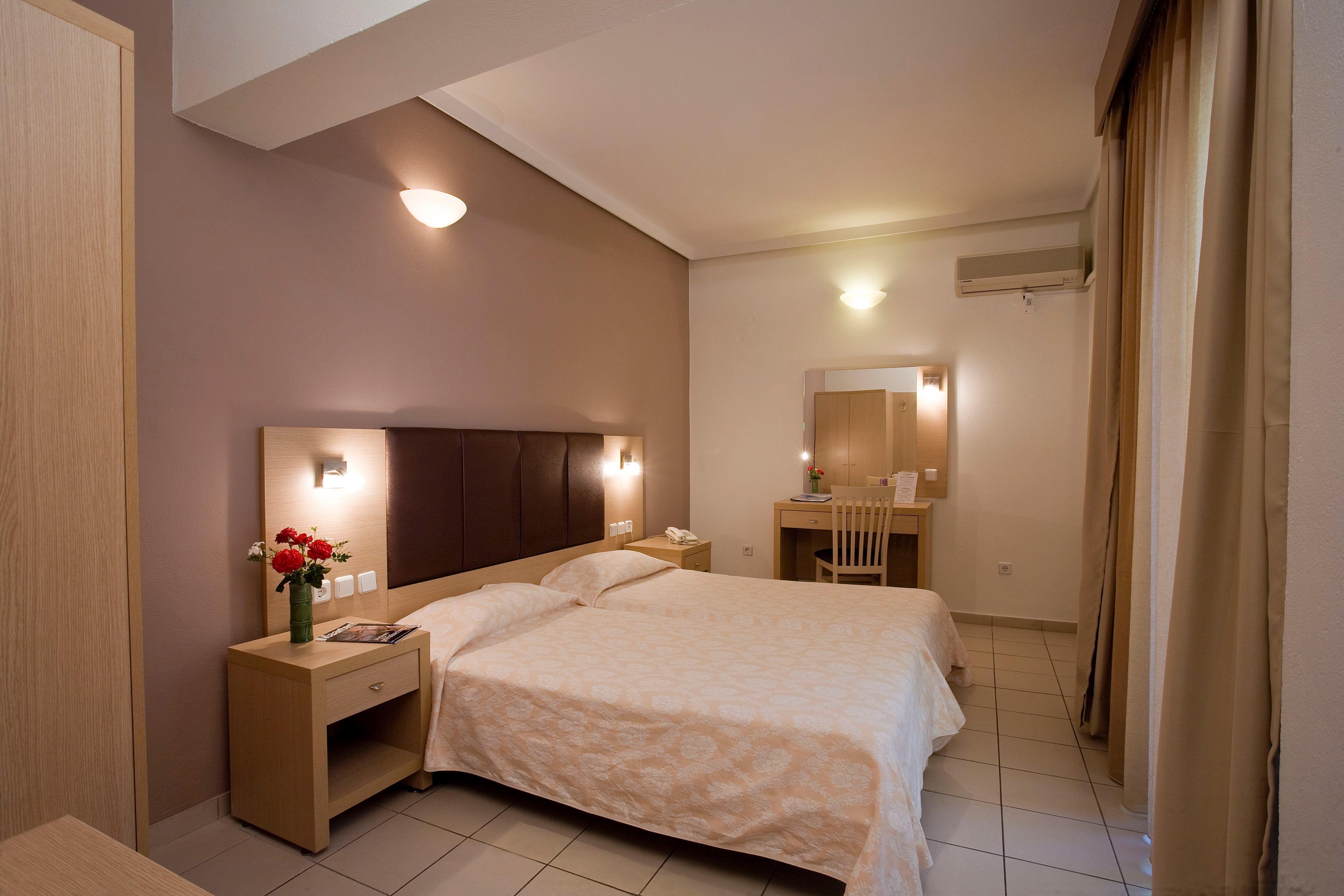 Caravel Hotel Apartments Ixia  Esterno foto