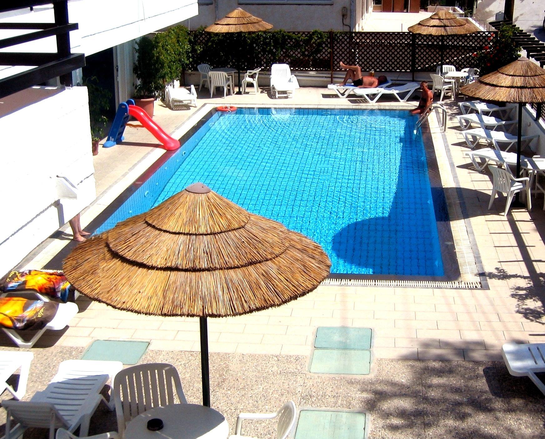 Caravel Hotel Apartments Ixia  Esterno foto