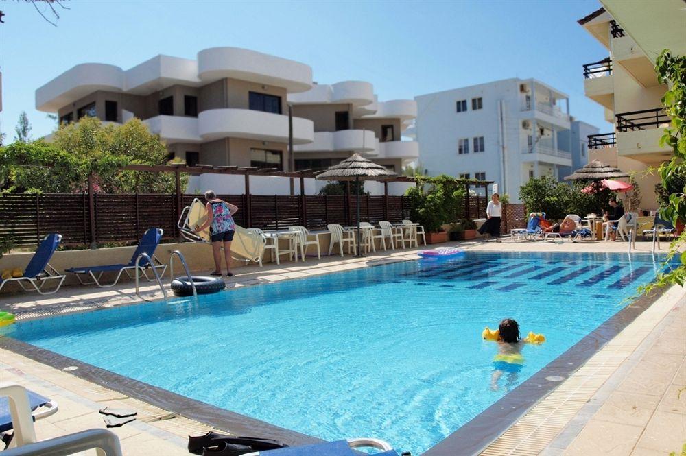 Caravel Hotel Apartments Ixia  Esterno foto
